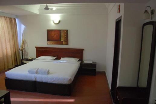 Hotel Metro Park Inn Coimbatore Exterior photo